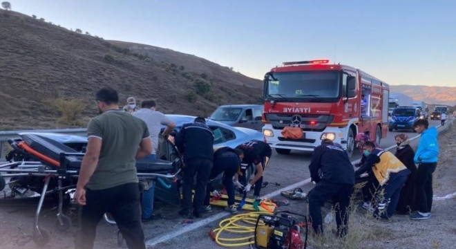  Aşkale'de trafik kazası: 3 yaralı